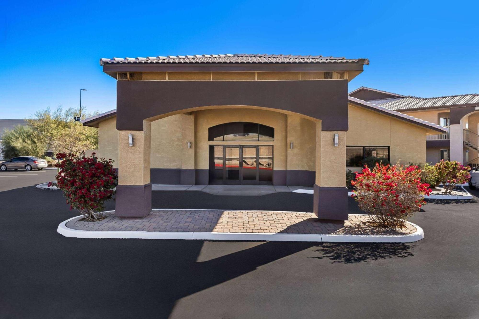 Days Inn By Wyndham Buckeye Exterior foto